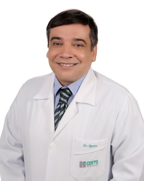 Dr. Renato Aló